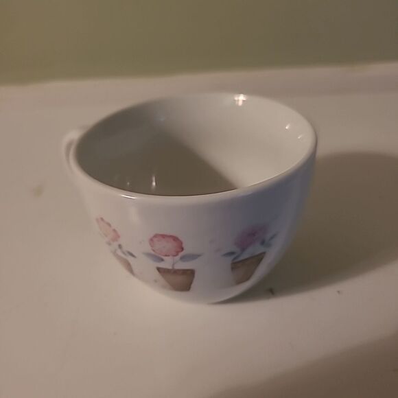 Spice of Life Teacup - Picture 3 of 7